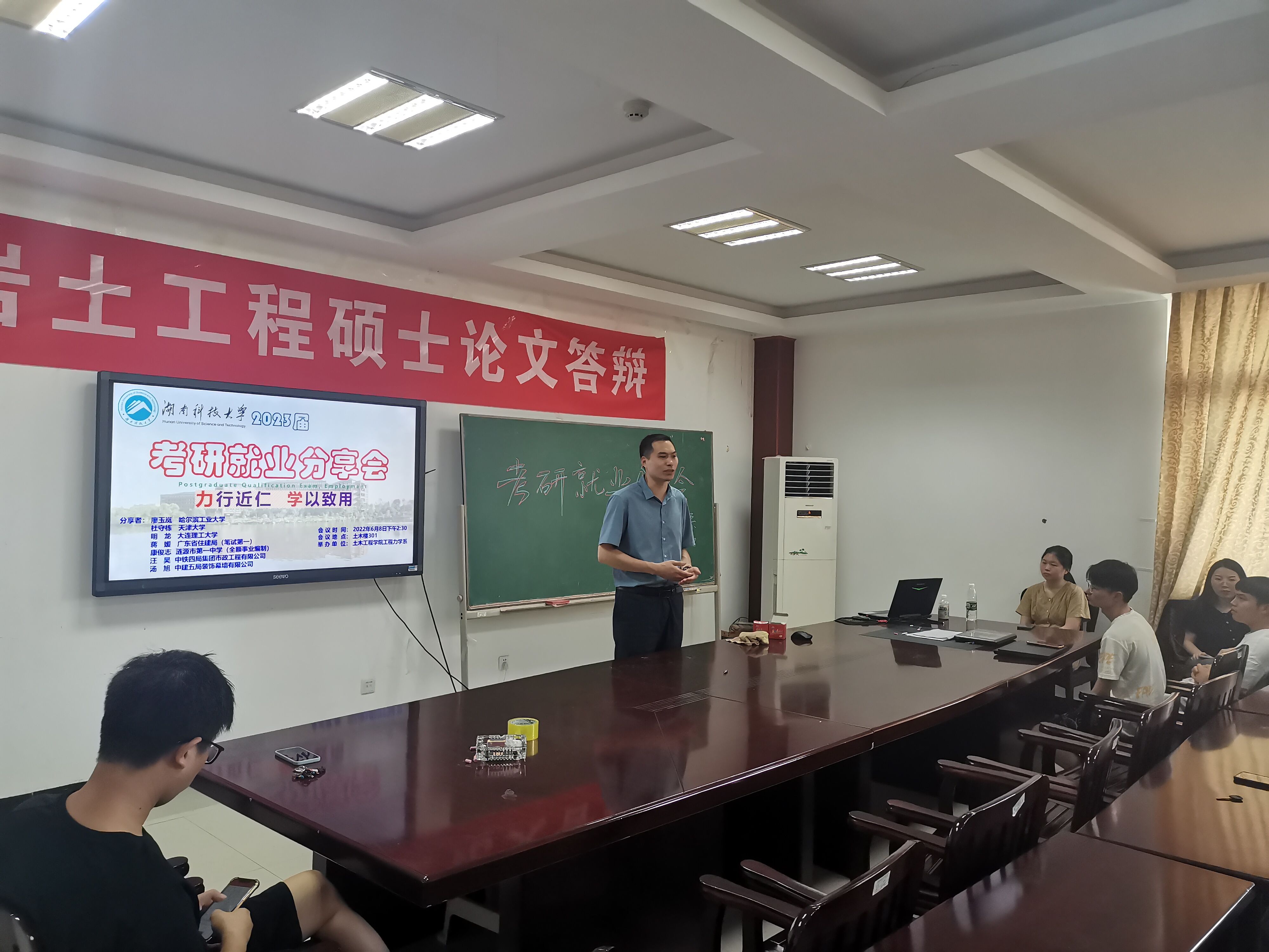 0fc9dc8552df4571afc559c7bee594f4.jpg 0fc9dc8552df4571afc559c7bee594f4.jpg